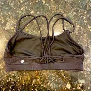 Lululemon sports bra sz6